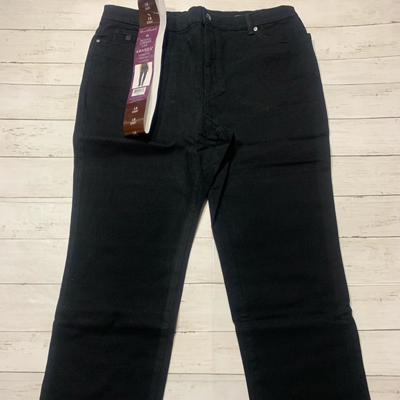 New Gloria Vanderbilt Amanda Jeans Sz. 18 short - Picture 4 of 10